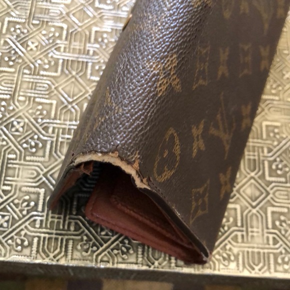 💯 AUTH. LOUIS VUITTON WALLET - Picture 12 of 15